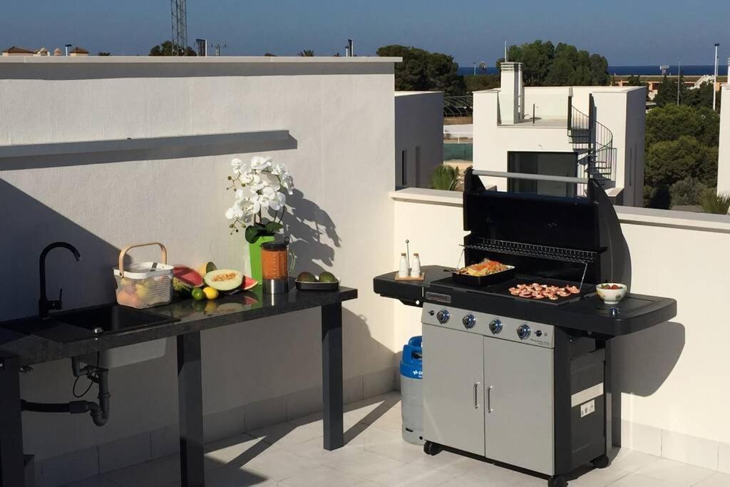 Fun Holiday Apartment Punta Prima Torrevieja Eksteriør billede