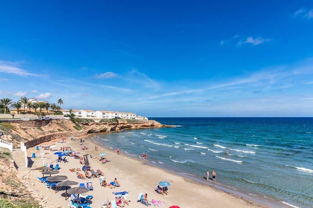 Fun Holiday Apartment Punta Prima Torrevieja Eksteriør billede